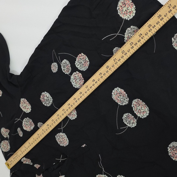 Daniel Rainn Black Floral Blouse - Picture 4 of 10
